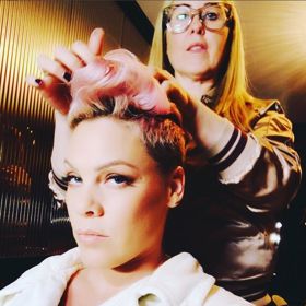 Spolupráce P!nk a její kadeřnice trvá už sedmnáct let.