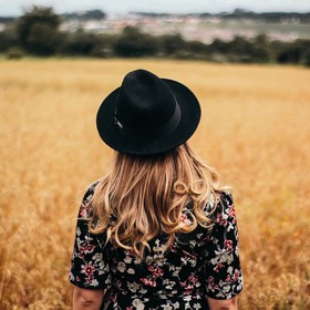 Květinové vzory opět pofrčí.