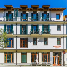 Hotel je stylový a luxusní