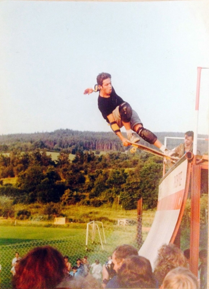 Zakladatelům pražského skateboardingu je dnes už kolem padesáti.