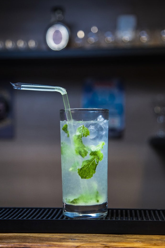 Z máty se připravuje populární drink mojito.