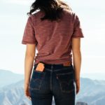 Telefon čouhající z kapsy je velkým lákadlem.