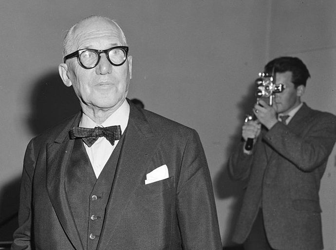 Le Corbusier v Stedelijk Muzeu v roce 1964.