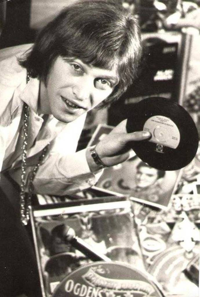 První český diskžokej Pavel Černocký byl první třída.