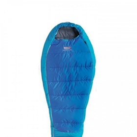 Pro zimomřivé ženy je ideální mumie s nákrčníkem.