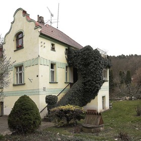 Jedna z vil v Tichém údolí