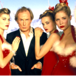 Rockový zpěvák Billy Mack (Bill Nighy) je úvodní postavou filmu. Pokouší se o návrat na rockové výsluní a přezpívává píseň Love Is All Around na vánoční Christmas is all around. Tato píseň se stala celosvětovým hitem a pravidelně je užívána i v reklamách.