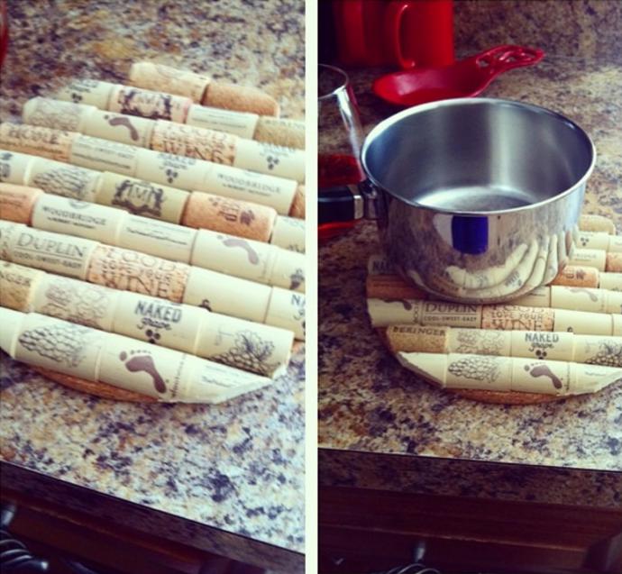 2. Podložka pod horké hrnce.