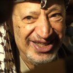 Arafat stál v čele palestinského boje za samostatný stát dlouhých čtyřicet let.