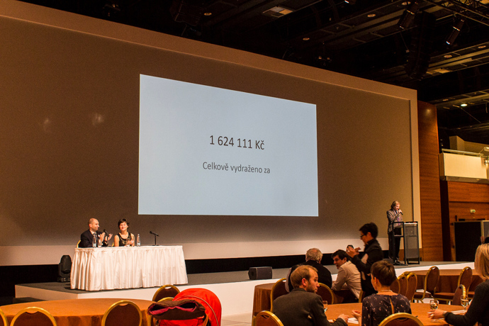 Celá částka poputuje na konto organizace.