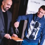 Knihu pokřtil herec Jakub Štáfek.