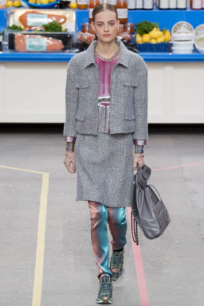 Výrazné oční stíny jsou nutností