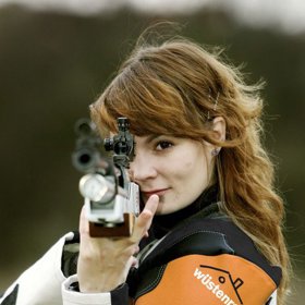 Kateřina Kůrková se narodila 17. listopadu 1983 v Plzni.