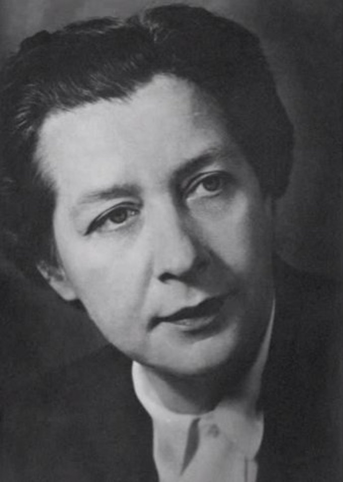 Milada se o politiku zajímala od útlého věku.