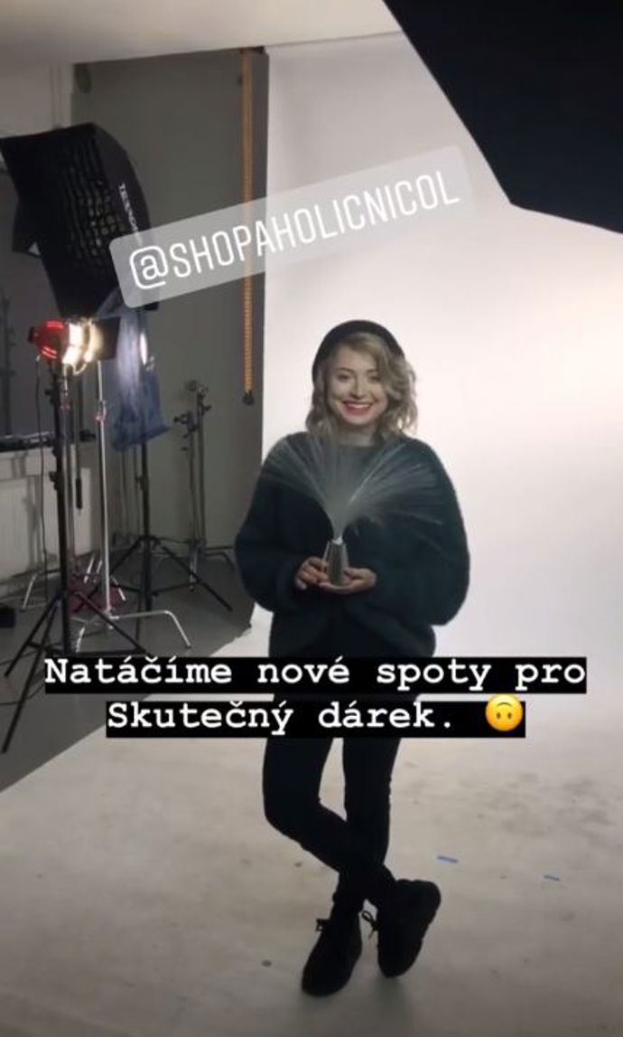 Blogerka Shopaholic Nicol byla s Člověkem v tísni i v Zambii.