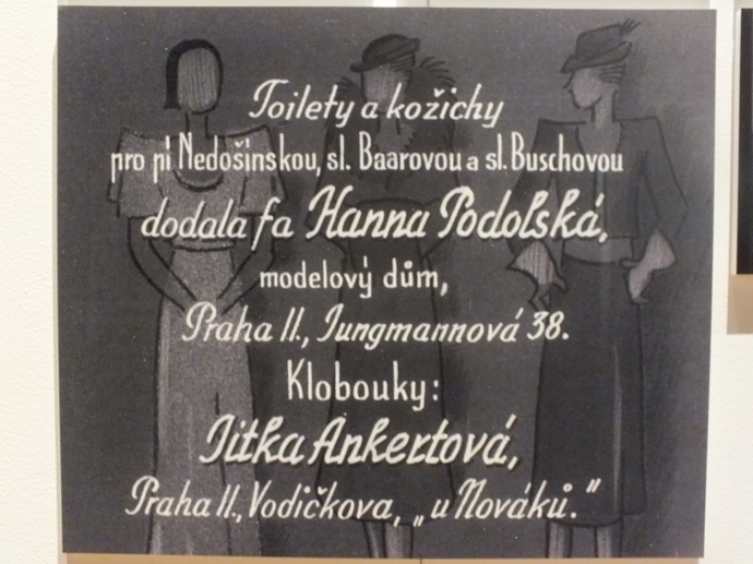 Oblékala i Lídu Baarovou.