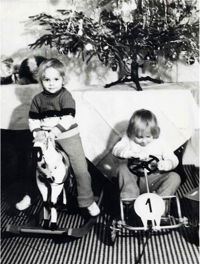 Klasické předrevoluční hračky české výroby