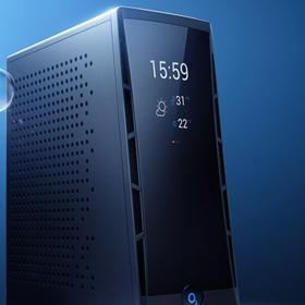 Za čtyři tisíce můžete mít od partnera na nějaký ten pátek klid, ovladač nepustí z ruky.