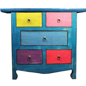 Dětský pokojíček může být decentní, stylový, ale přitom útulný a barevný.