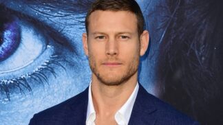 Toma Hoppera znáte jistě ze seriálu Hra o trůny a z komedie Jsem sexy.