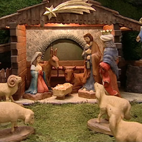 Betlém je tradiční symbol českých Vánoc.