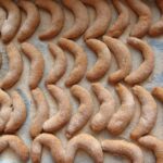 Nejoblíbenější vánoční cukroví - vanilkové rohlíčky.