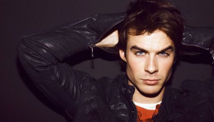 Jeho rodiče, terapeutka Edna  a podnikatel Robert, měli ještě syna Roberta a dceru Robyn.