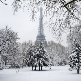 Francie je navštěvovaná pro své hory i velká města, kde bývá příchod nového roku velmi bujarý