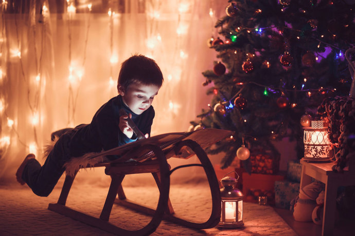 Udělejte čtenářům pod stromečkem radost