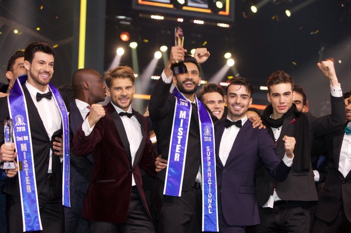 Ostatní finalisté včetně Jakuba vítězi trofej přáli