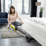 Vysajte i na těžce dostupných místech.