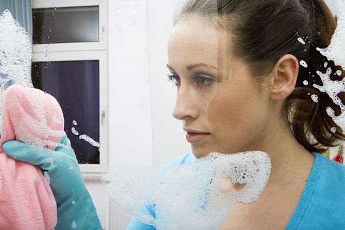 Zrcadla se musí blýskat.