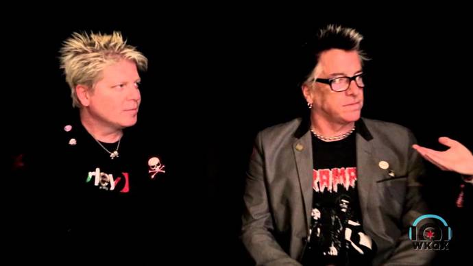 Dexter a Noodles z Offspring.