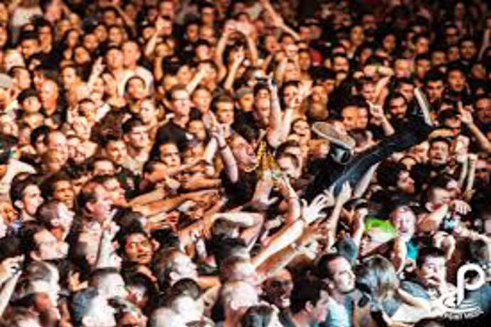 Takhle vypadala atmosféra minulého koncertu.