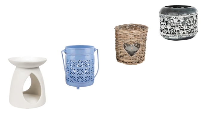 7. Pro ty, co se oddávají meditacím: dekorativní svícny. Aroma lampa či prolamované svícny, které po vložení svíčky vrhají na stěny působivé obrazce, meditaci prohloubí, což maminku nadchne. Svícny na obrázku seženete na webu Homelove.cz.