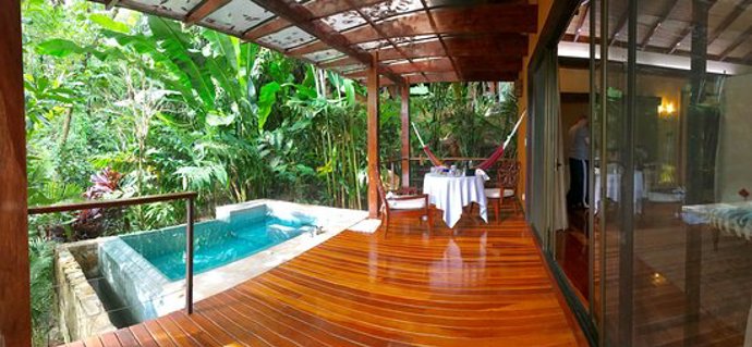 Nayara Springs vás dostane.