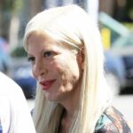 Tori Spelling dopadla ze svých kolegyň nejhůře a na její tváři to jde vidět.