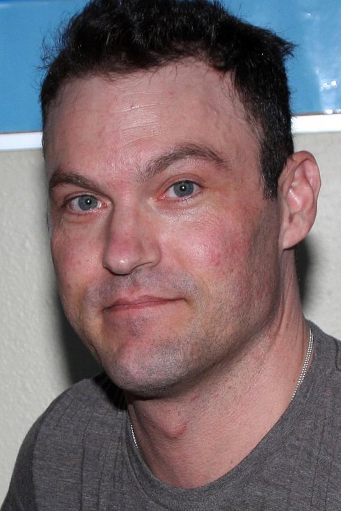 Sladký David už rozhodně není sladký, ale v jeho tváři se zrcadlí spíše troska.