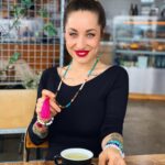 Kamu je krásná, inspirativní a velmi ambiciózní.