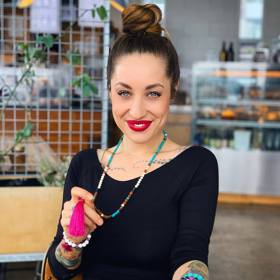 Kamu je krásná, inspirativní a velmi ambiciózní.