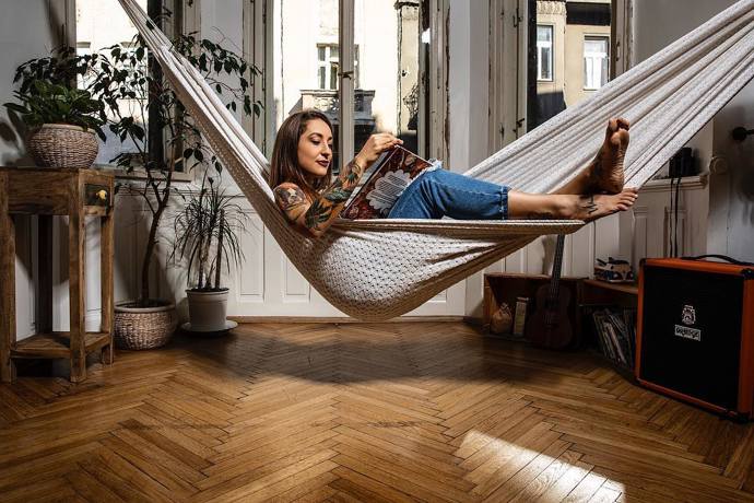 Kamu žije v Praze a neměnila by.