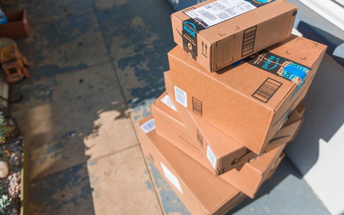 Při nákupu přes internet máte nárok zboží do 14 dnů vrátit bez udání důvodu. I tak si ale zjistěte podmínky.