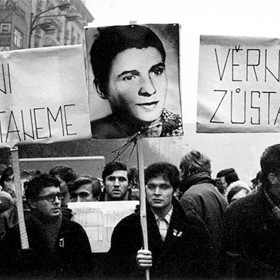 „Lidi, probuďte se!“ Takové poselství v sobě nesl čin Jana Palacha.