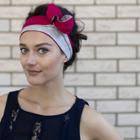 Stylové čelenky z 60. let jsou v kurzu