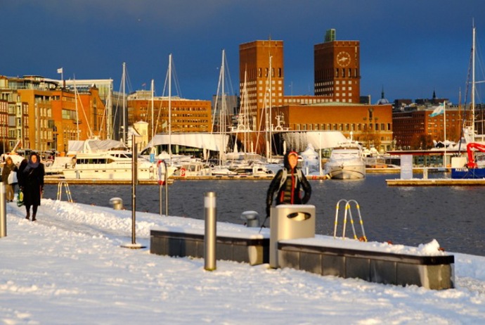 Oslo je na sníh zvyklé, na kráse mu to ale neubírá.