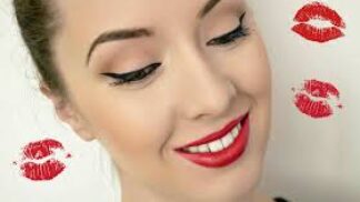 Vyzkoušejte si namalovat rudé rty a uvidíte tu změnu