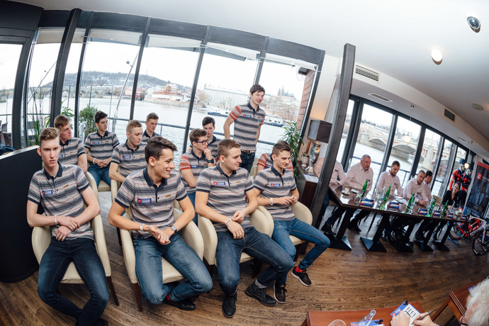 Adamovi Foltánovi je pouhých 18 let