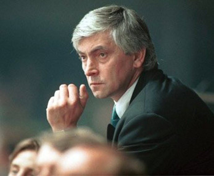 Narodil se 26. ledna 1950 v Mostě.