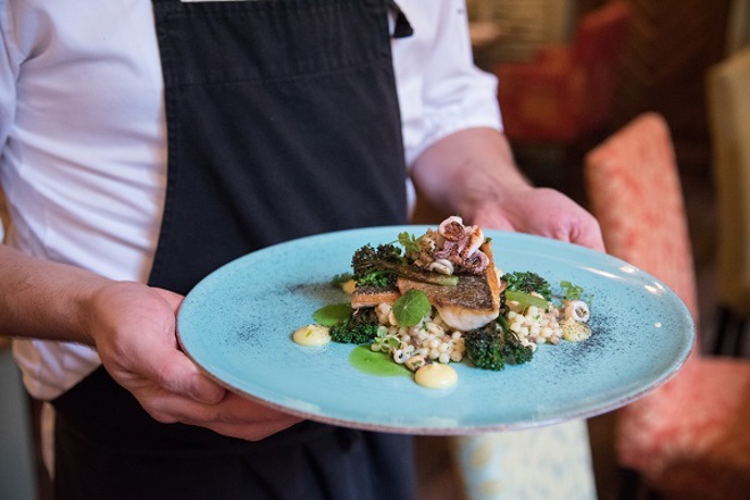 Delikatesy ze zvěřiny jsou také v La Verandě k mání.