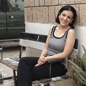 Sabina Addailamy pomáhá v Jemenu rodinám žijícím v chudobě